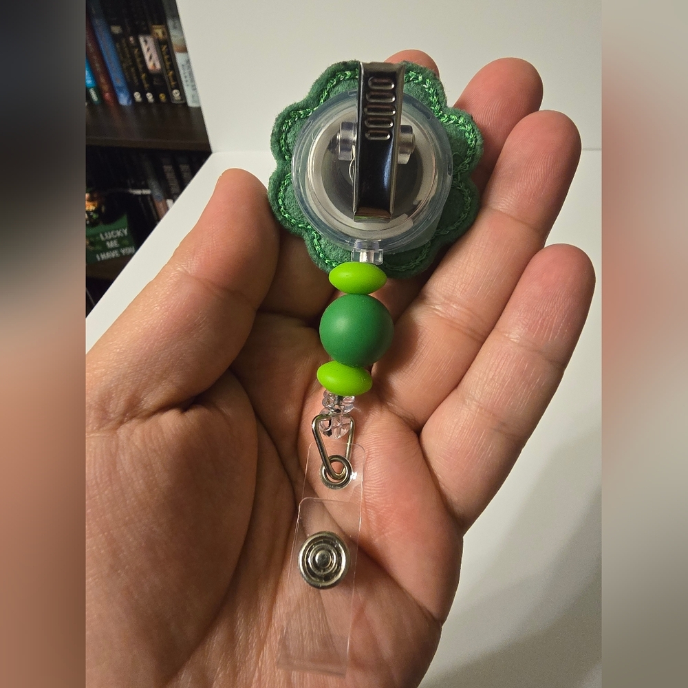 St. Patrick's Day Badge Reel - Picture 2 of 3